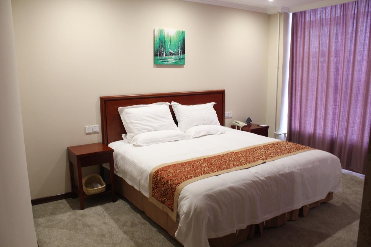 GreenTree Inn Jiangsu Nanjing Dachang Xinhua Road Express Hotel Bagian luar foto