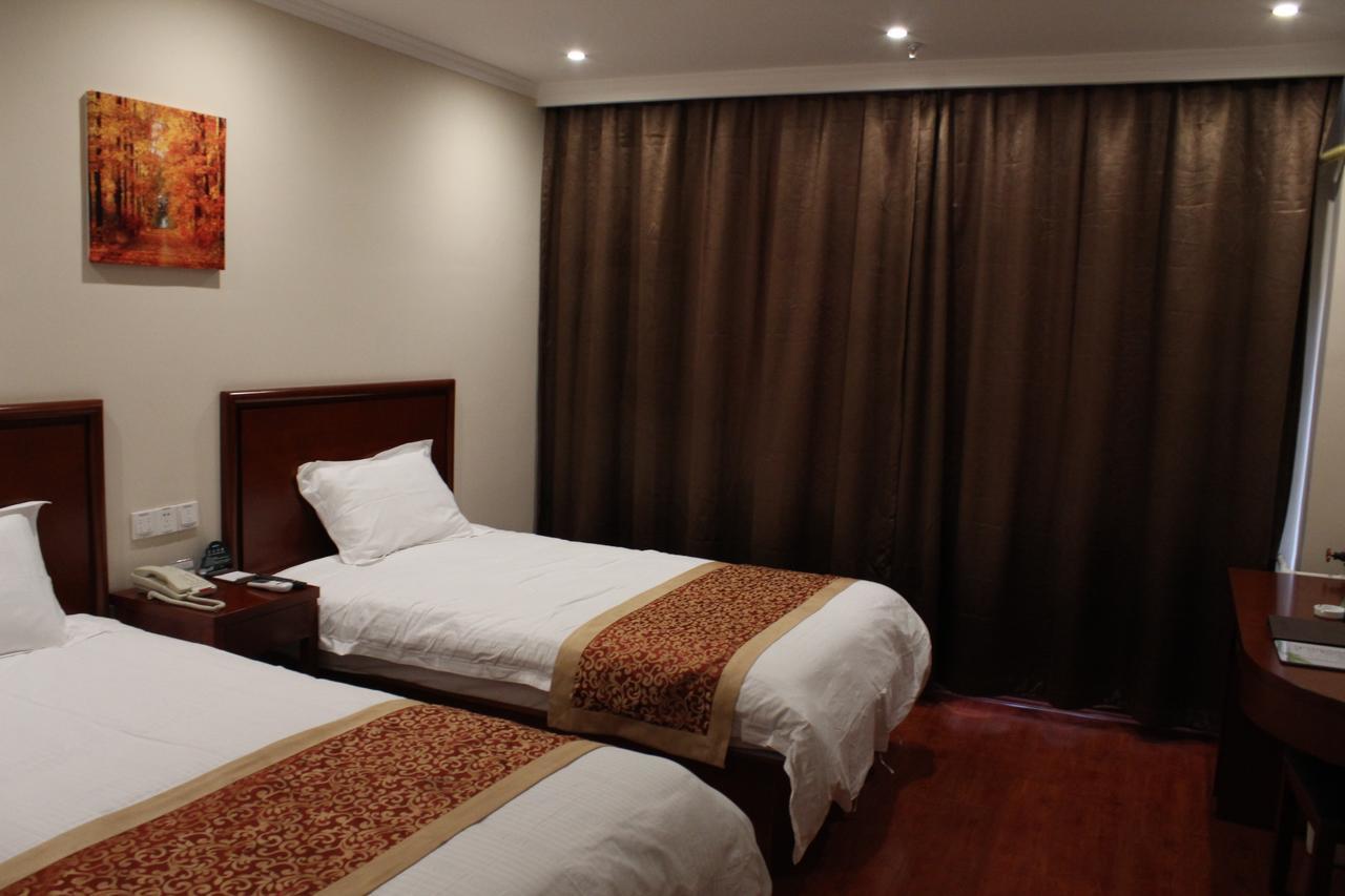 GreenTree Inn Jiangsu Nanjing Dachang Xinhua Road Express Hotel Bagian luar foto