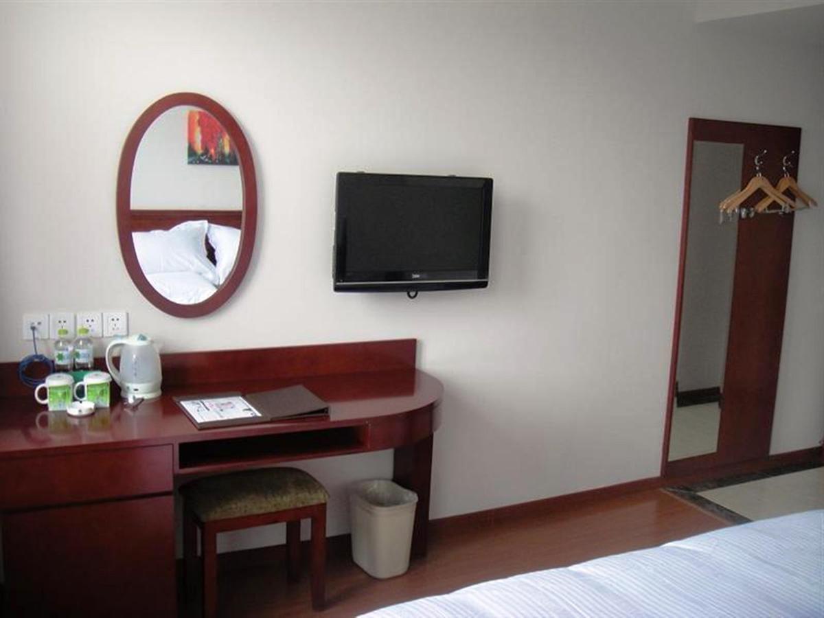 GreenTree Inn Jiangsu Nanjing Dachang Xinhua Road Express Hotel Bagian luar foto