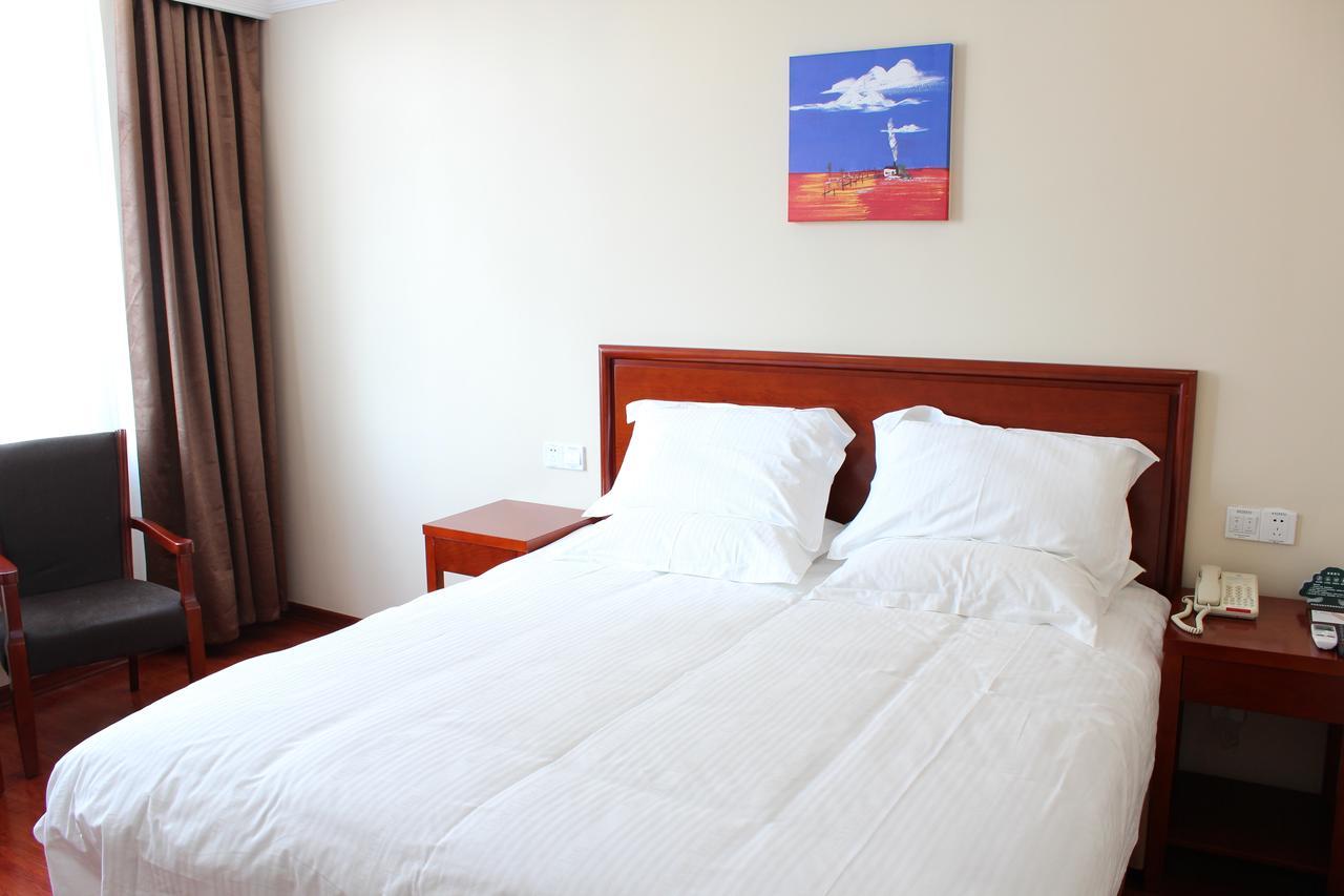 GreenTree Inn Jiangsu Nanjing Dachang Xinhua Road Express Hotel Bagian luar foto